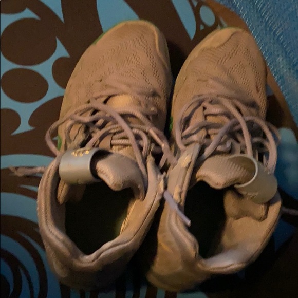 Nike kyrie 4 - Picture 2 of 4